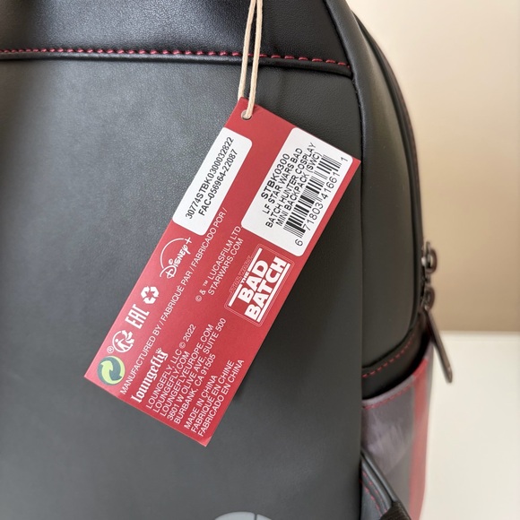 Loungefly Star Wars Bad Batch Hunter Helmet Mini Backpack Convention Exclusive - Picture 9 of 14